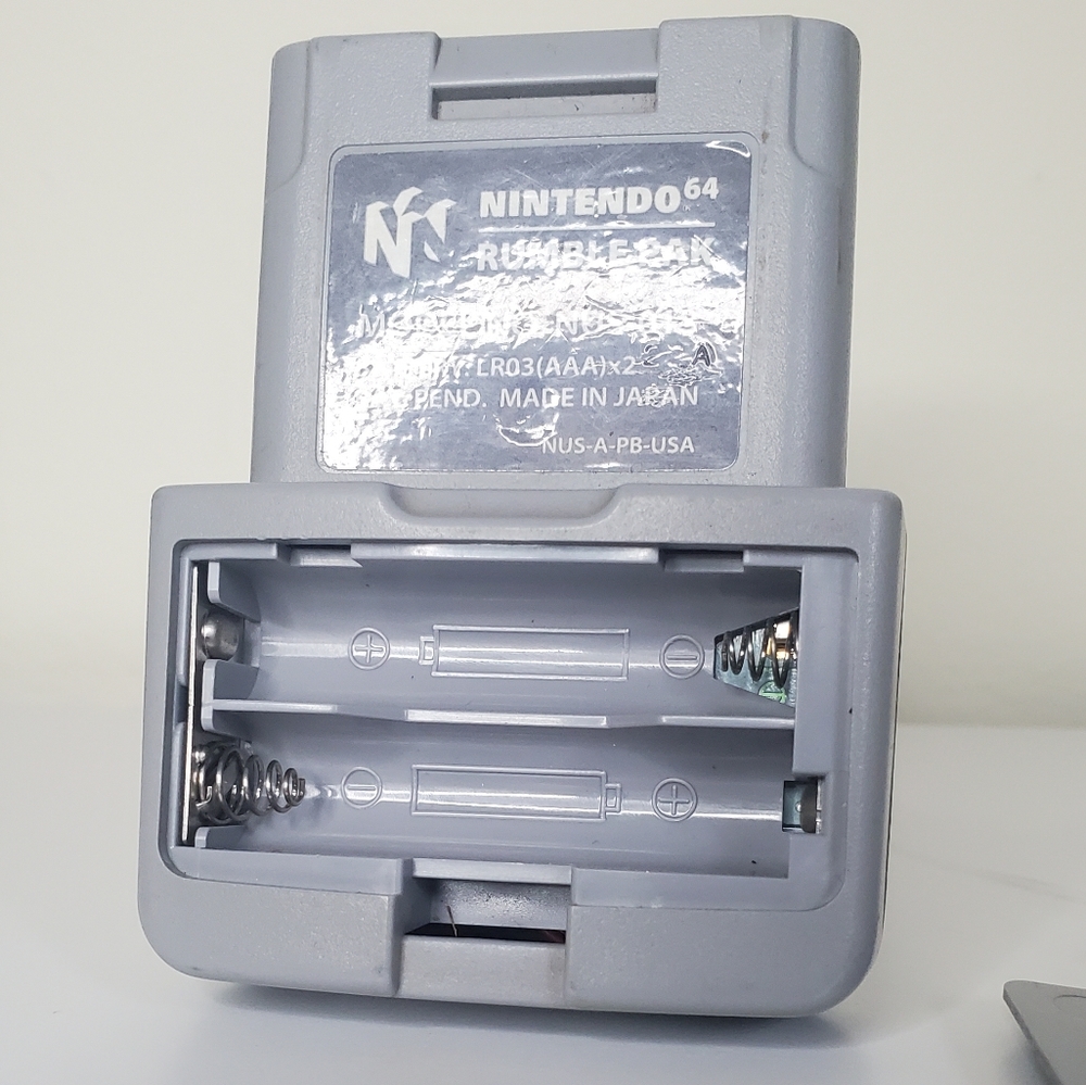 N64 Rumble Pack - Picture 4 of 10